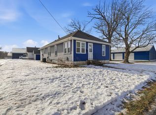 1204 1st Ave NE, Austin, MN 55912