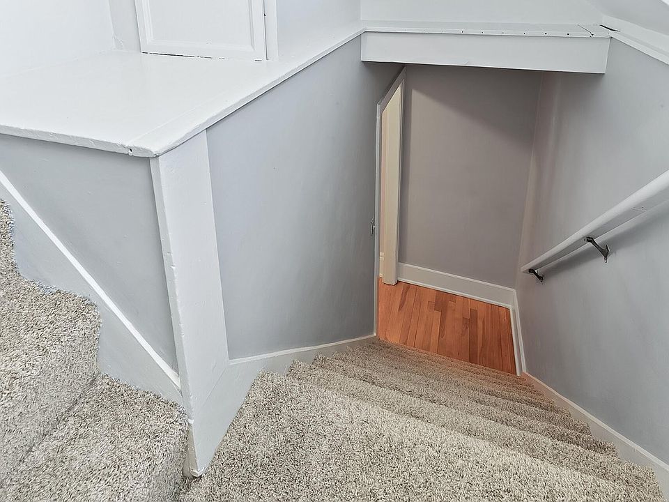 Upper landing
