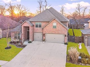 4106 SW Staverton Dr, Bentonville, AR 72713