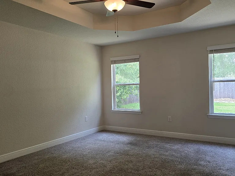 5157 Peach Dr — Photo 16