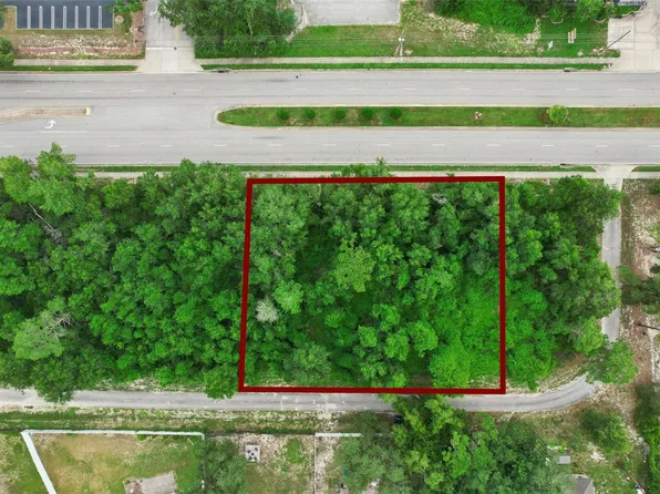 2841 HOWLAND BOULEVARD, DELTONA, FL 32725