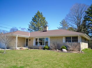 3331 Ruby Ave, Racine, WI 53402