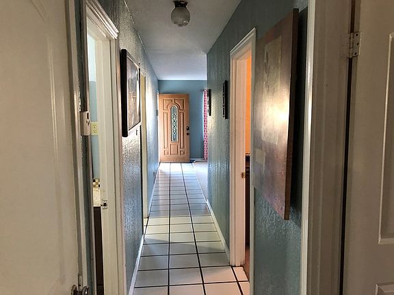 2nd image of 1117 Coronado Ave