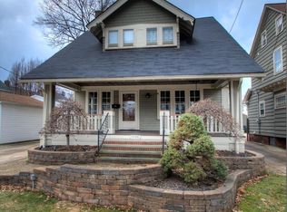1100 Lakeland Ave, Lakewood, OH 44107