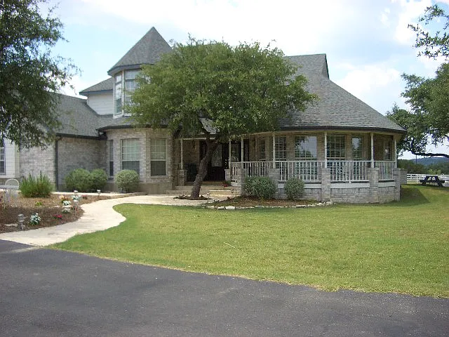 610 Old Boerne Rd #E — Photo 12