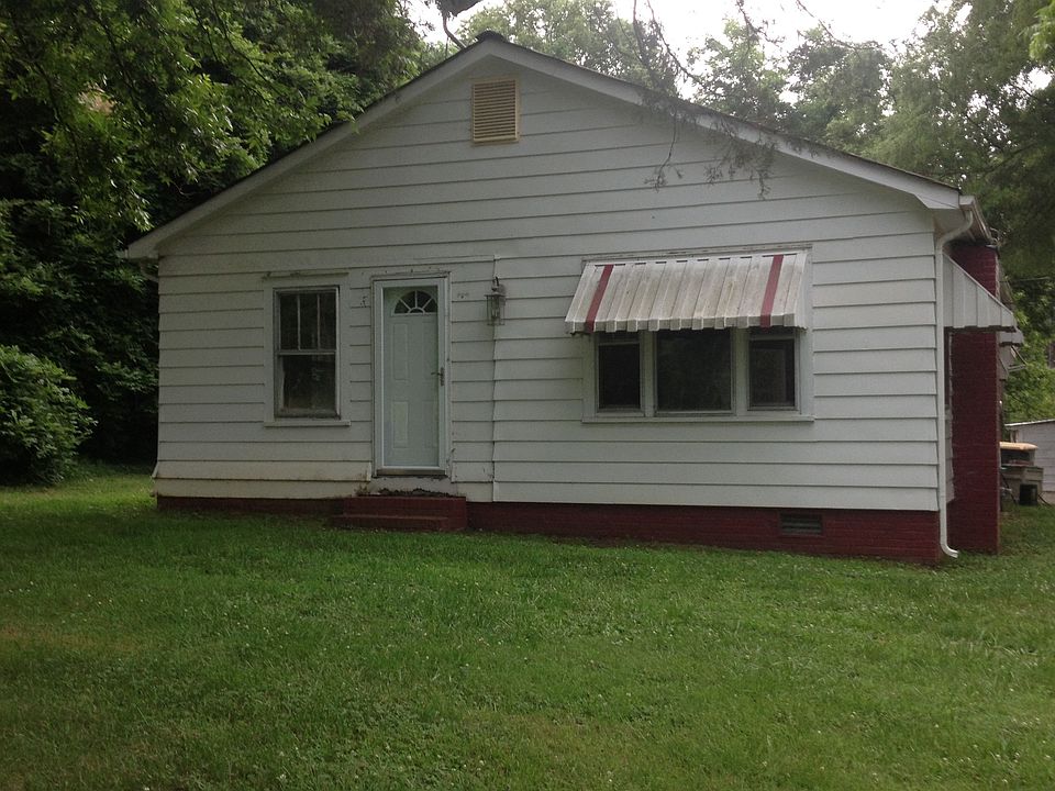 2nd image of 1461 Rogers Lake Rd
