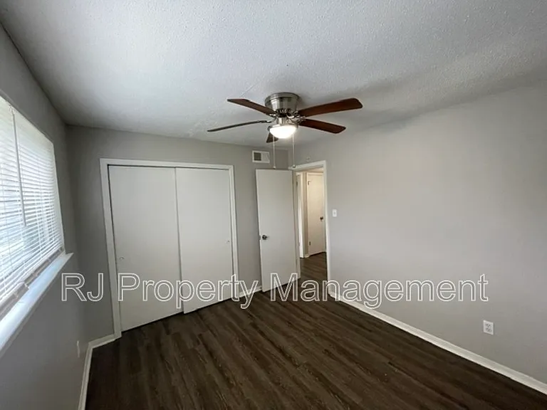 605 Patterson St #2 — Photo 9