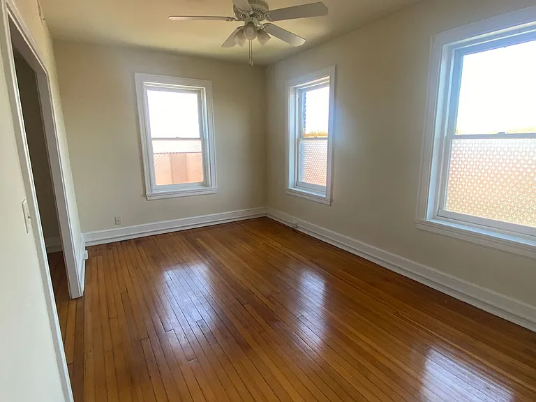 1631 Park Ave — Photo 16