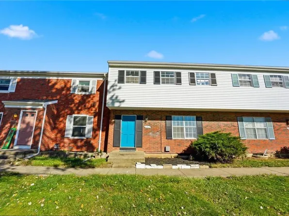 6127 E 127th St, Grandview, MO 64030