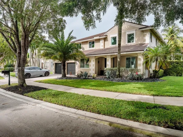 3917 Heron Ridge Ln, Weston, FL 33331