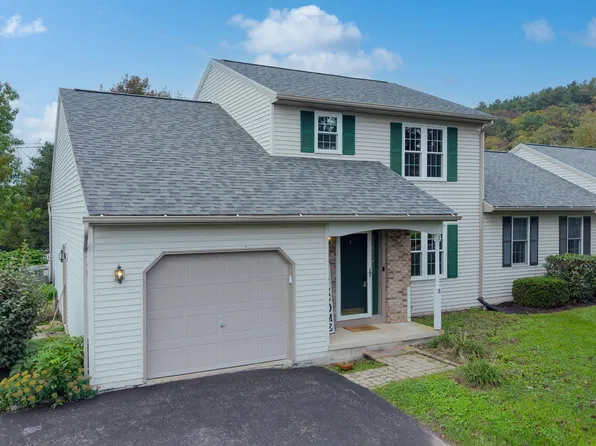 3 Crooked Stick, Bloomsburg, PA 17815