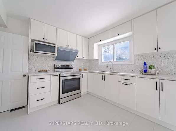 117 Orchard View Blvd, Oshawa, ON L1G 3N8