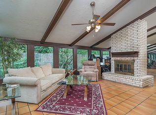 5935 Pine Arbor Dr, Houston, TX 77066