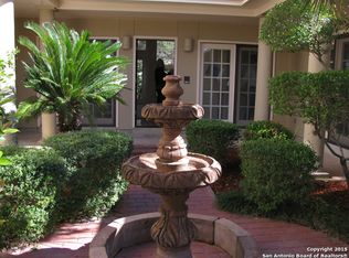 29450 Summit Ridge Dr, Boerne, TX 78015