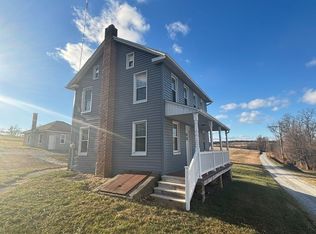 1205 Manor Rd, Windsor, PA 17366