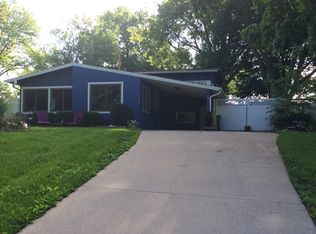 507 S Maple St, Fairfield, IA 52556