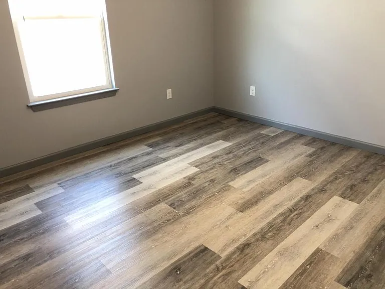 1234 Grace Ave — Photo 20
