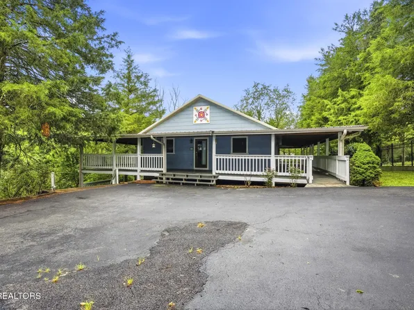 735 Pollard Rd, Kodak, TN 37764