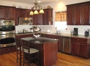 116 Spy Glass Hl, Hopewell Junction, NY 12533