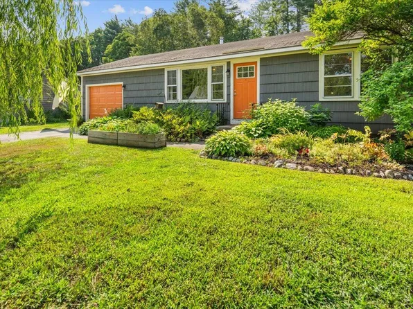 16 Fox Avenue, Parsonsfield, ME 04047