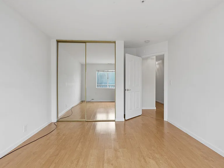 67 Wellington Ave — Photo 17