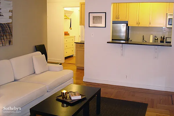 Rented by Sotheby's International Realty | media 15