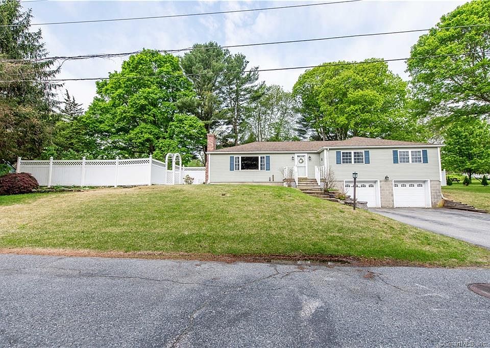 1st image of 36 Ellen Ln