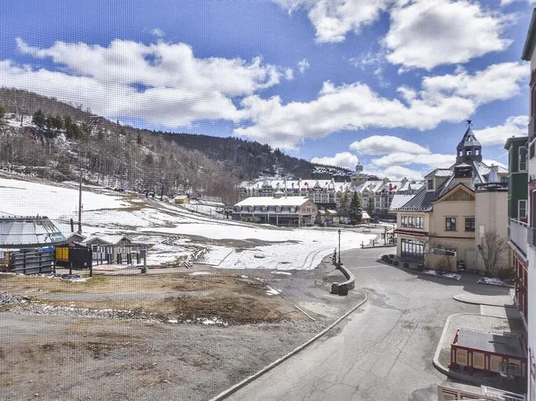 3035 Chemin De La Chapelle #350, Mont Tremblant, QC J8E 1E1