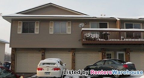 1st image of 815 Parkside Dr