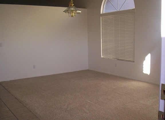 4th image of 4818 E Whitehall Dr