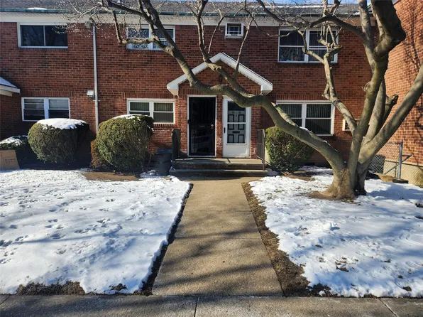 56-36A 175 Place #A, Fresh Meadows, NY 11365