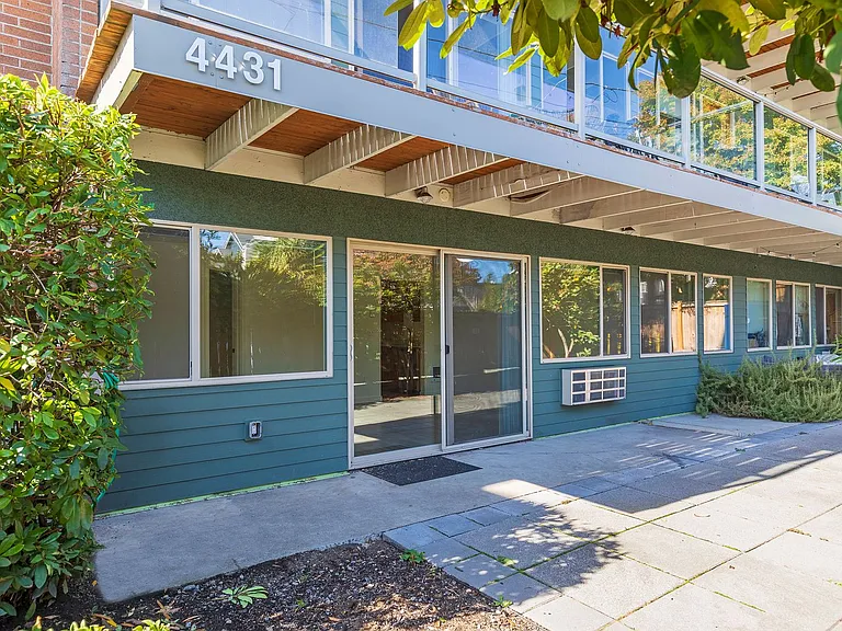 Camerlu Park Apartments - Located in Fremont — Photo 18