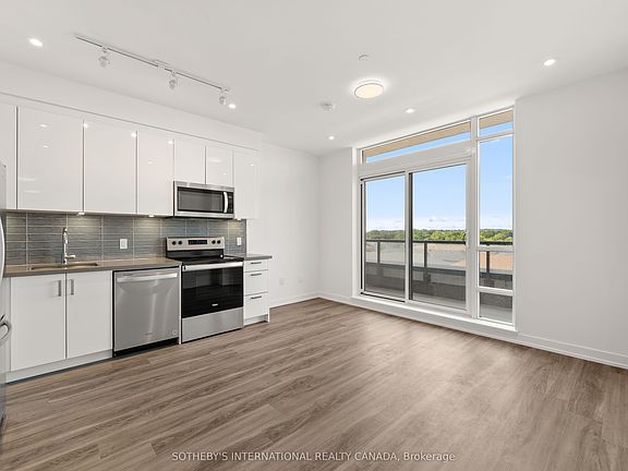 2nd image of 1010 Dundas St E #Penthouse 20