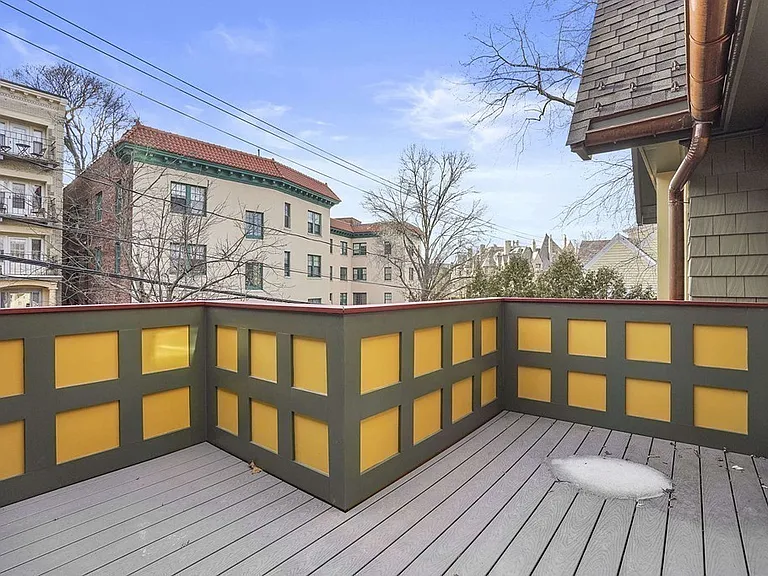 165 Winthrop Rd #D — Photo 13