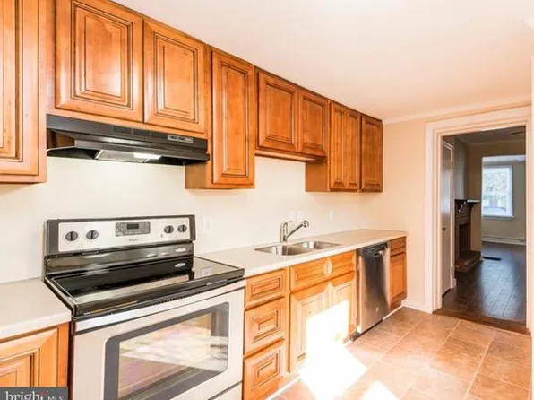 26 S East St, Carlisle, PA 17013