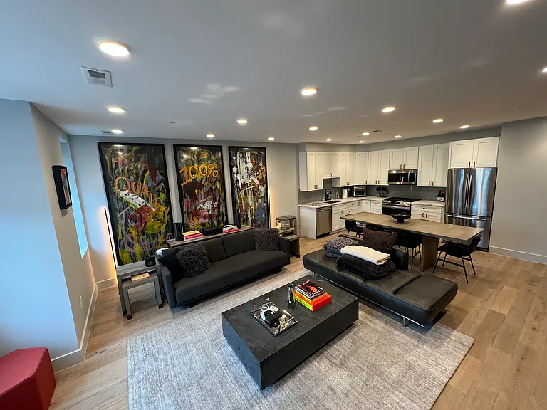 646 Newton Pl NW #201 — Photo 4