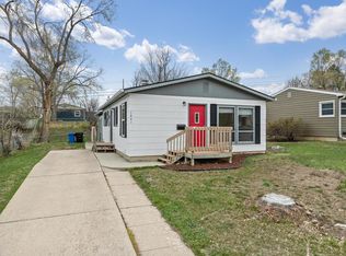 1061 E Ohio St, Rapid City, SD 57701