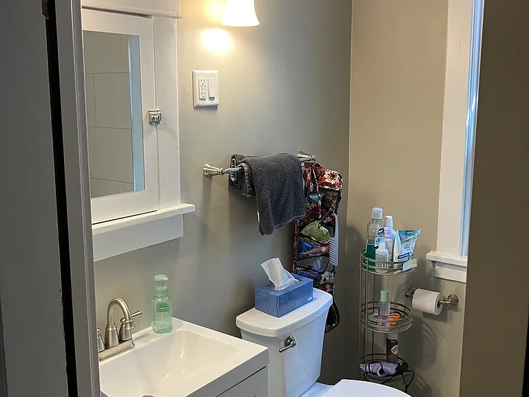 68 Roanoke Pkwy #2 — Photo 8