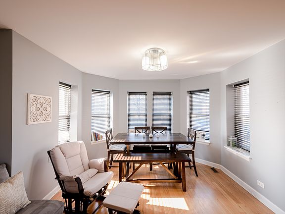 2nd image of 6153 N Richmond St APT 1S