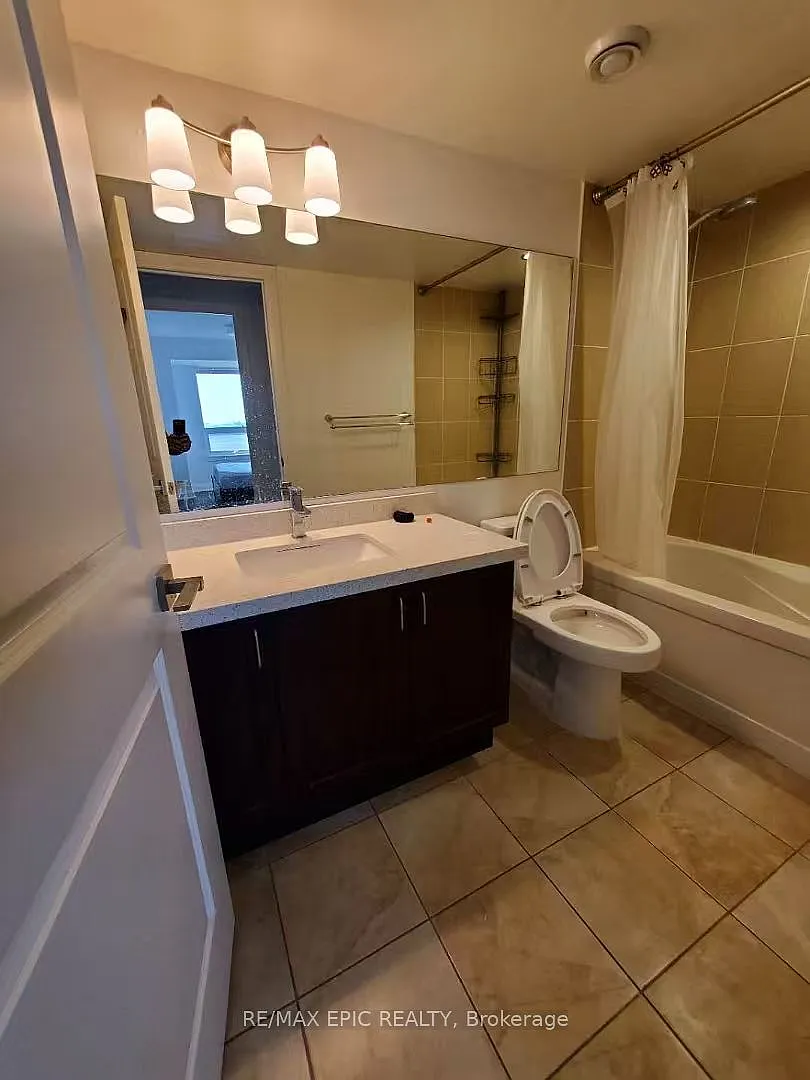 2 bed, $2,380 — Photo 3
