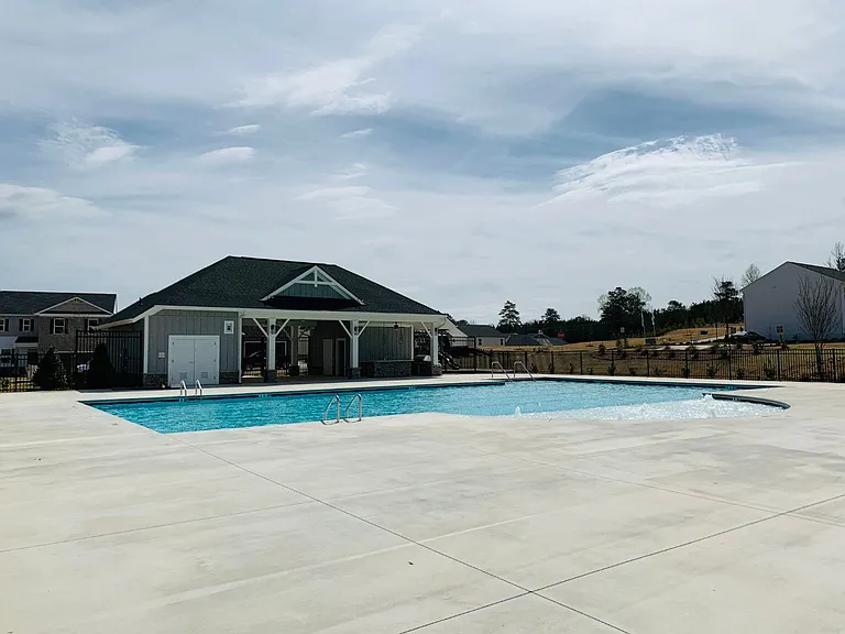 49 Lauritsen Way — Photo 31