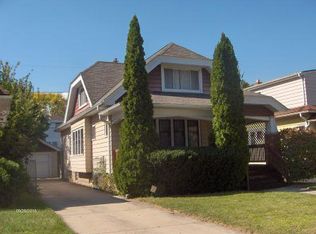 3037 N 56th St, Milwaukee, WI 53210