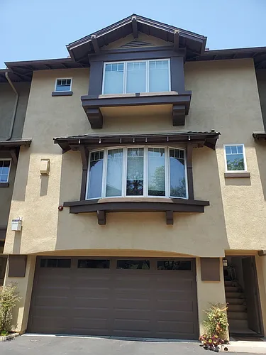 345 Kellogg Way Photo 1