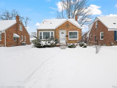 2420 N Connecticut Ave, Royal Oak, MI, 48073