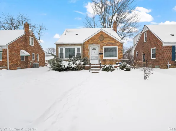 2420 N Connecticut Ave, Royal Oak, MI 48073