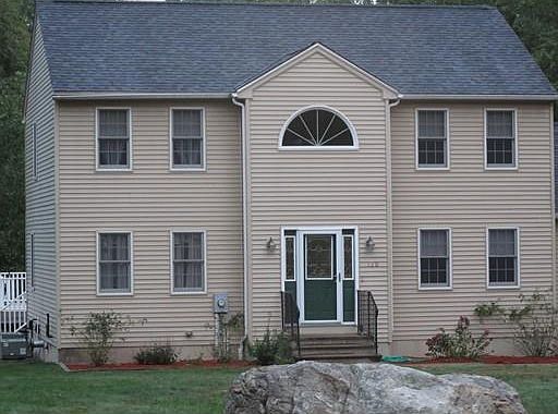 3rd image of 120 Daniels Dr
