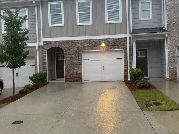 5771 Calle Vista Dr, Lithonia, GA 30058