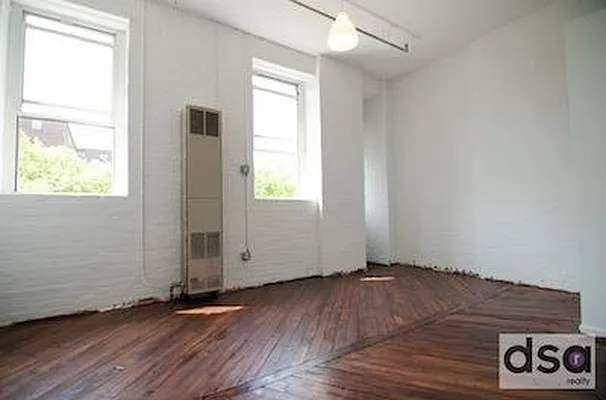 Rented by DSA Realty | media 26