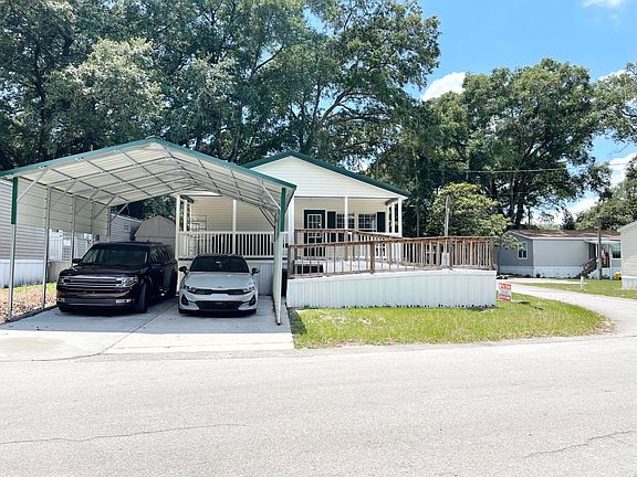 3rd image of 11609 Wildhorse Dr