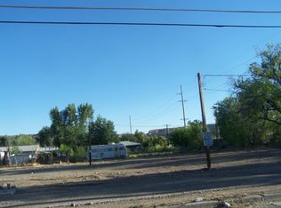 1201 Griffin Ave, Farmington, NM 87401